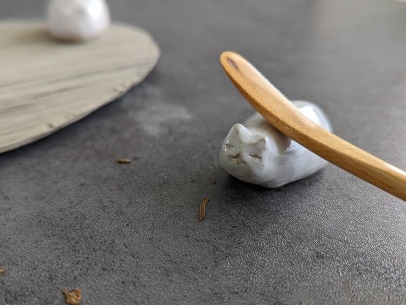 蛞蝓猫猫 / 脾气好的猫咪 / 陶偶 茶宠 筷架 - 玩偶/公仔 - 陶 