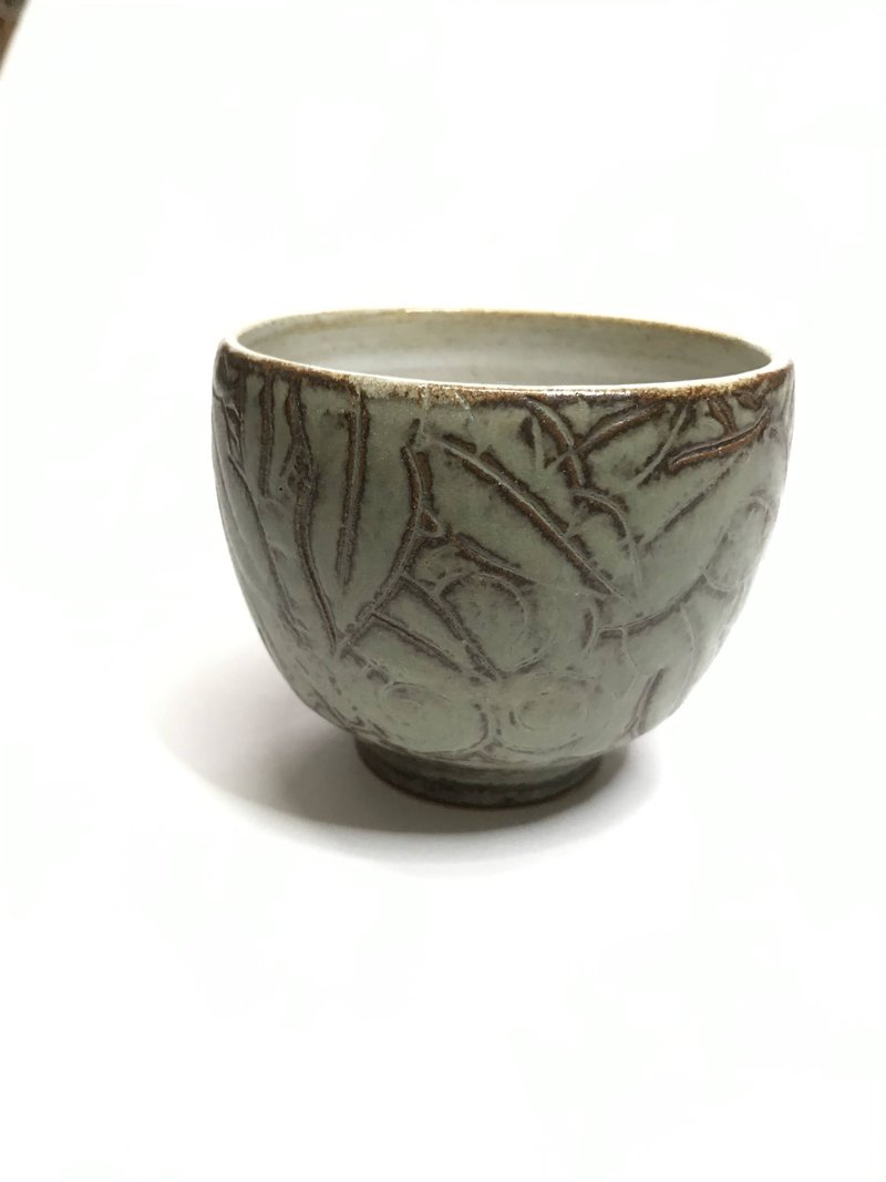 曾永鸿  灰釉刻花杯 - 茶具/茶杯 - 陶 