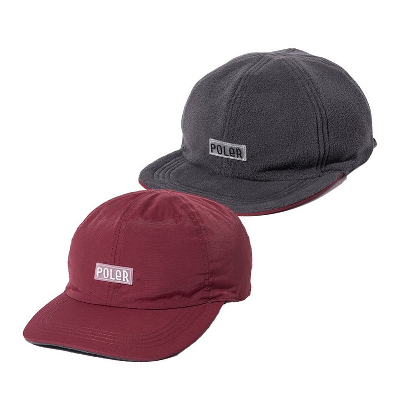 日本限定 POLER REVERSIBLE FLEECE CAP 刷毛尼龙双面毛帽/栗子灰 - 帽子 - 其他材质 红色