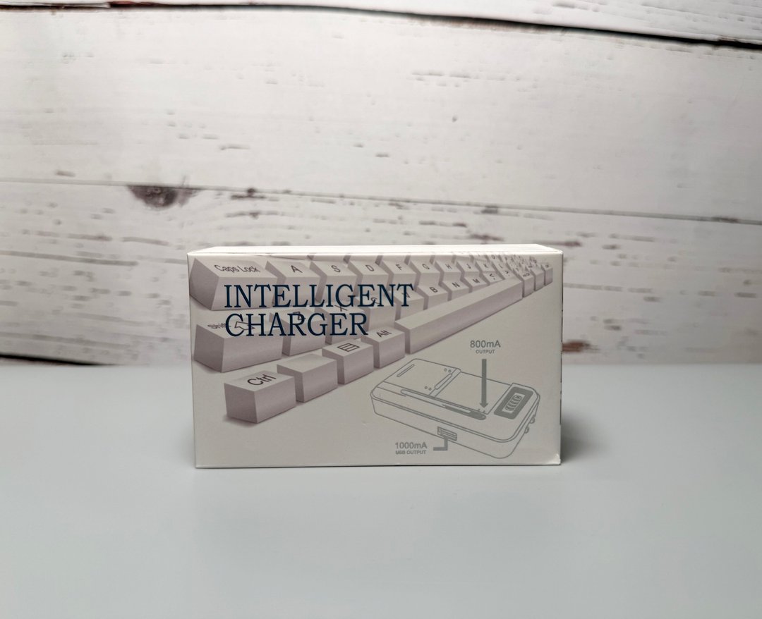 智慧型电池充电器 Intelligent Charger(全新) - 相机 - 其他金属 黑色