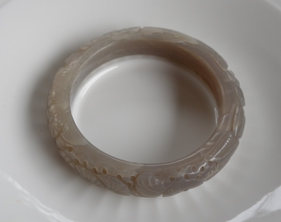 天然和田烟紫玉手镯 内径 55.5mm 和田玉 烟紫玉 和阗玉 玉手镯 - 手链/手环 - 玉石 灰色