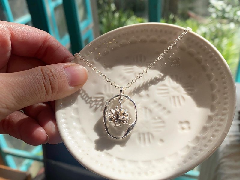 Wreath Necklace 花圈 项链 - 项链 - 纯银 银色