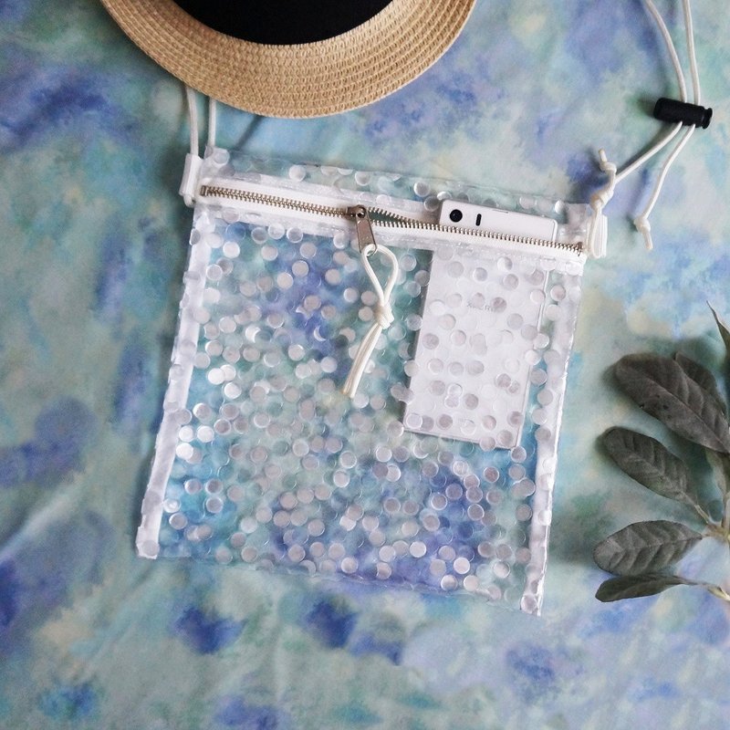 dot Transparent plastic bag Sacoshbag - 侧背包/斜挎包 - 防水材质 透明