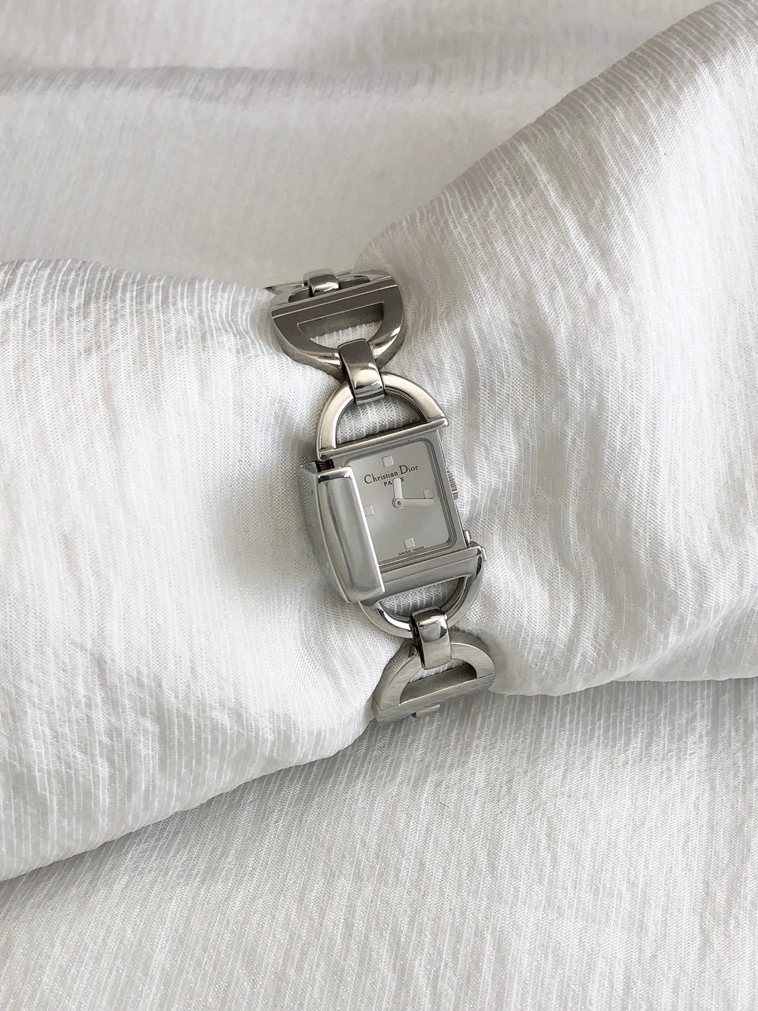 【 日本直送 名牌中古包 】Christian Dior 潘朵拉 手表 银色 不锈钢 石英 D78-100 zvwjvu - 女表 - 不锈钢 银色