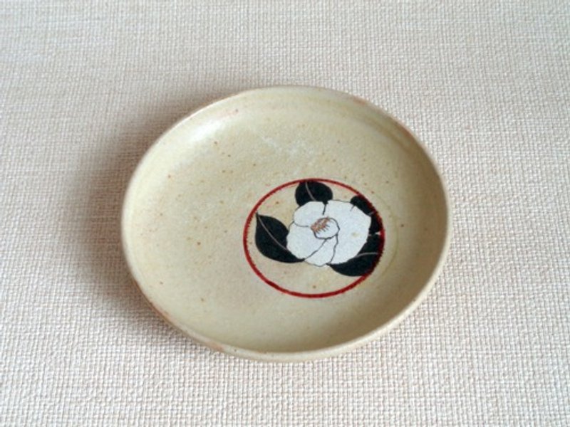 板金银白山茶花B - 盘子/餐盘/盘架 - 陶 卡其色