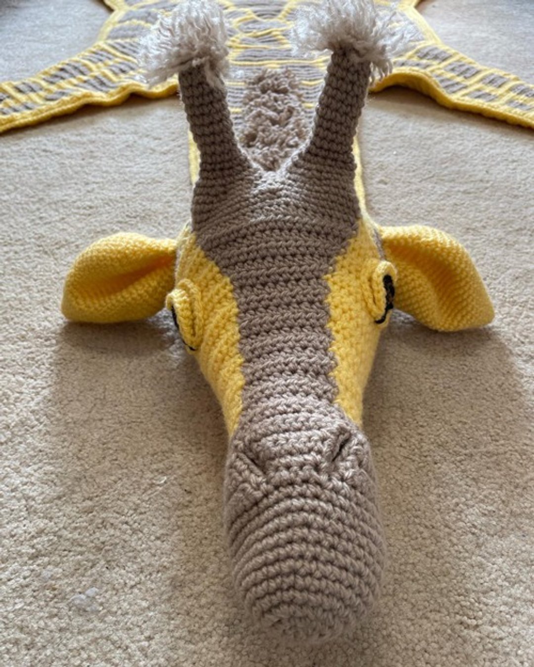 Crochet animal giraffe rug (both sides) [interior] decoration [zabuton] [rug] - 餐垫/桌巾 - 棉 