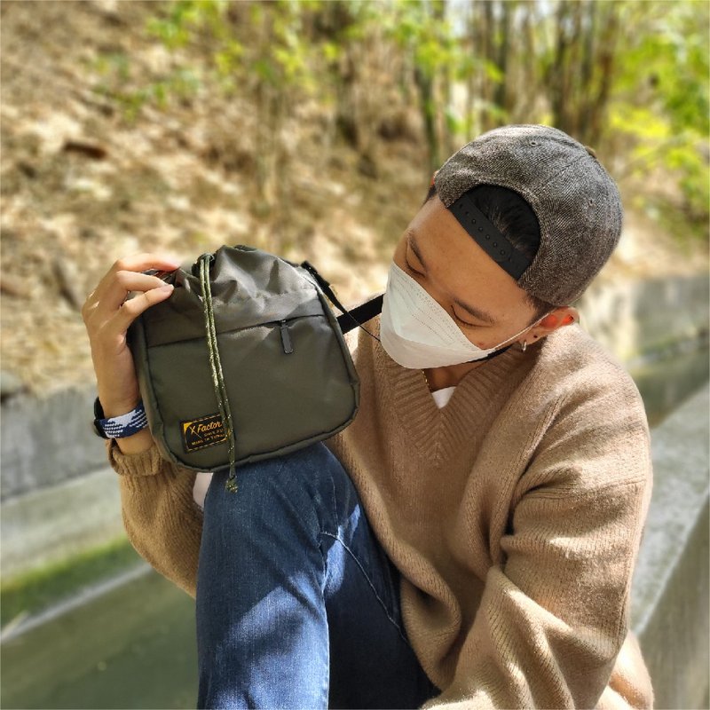 束口包 | 性别友善 军绿 - 侧背包/斜挎包 - 尼龙 