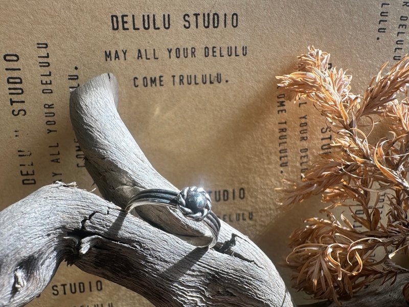 手作银饰— 缀光 麻花银球戒指 925纯银戒指 麻花 银球 硫化处理 - 戒指 - 纯银 银色