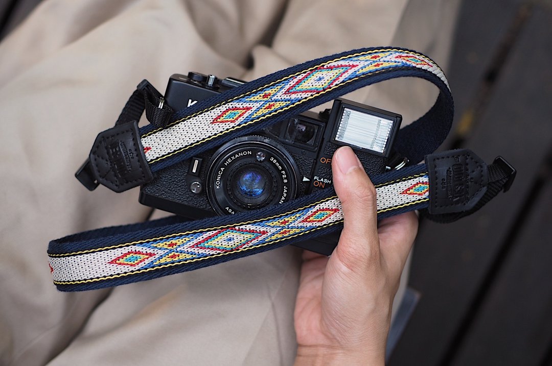 Navy Peyote with Navy  / SMALL SIZE / CAMERA STRAP by YESIDID - 相机背带/脚架 - 人造皮革 蓝色