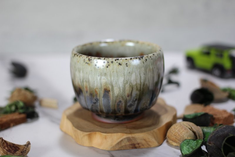 【送礼好物】100ml 柴烧 天然落灰 手拉坯茶杯 莺歌名家叶敏祥作 - 茶具/茶杯 - 瓷 