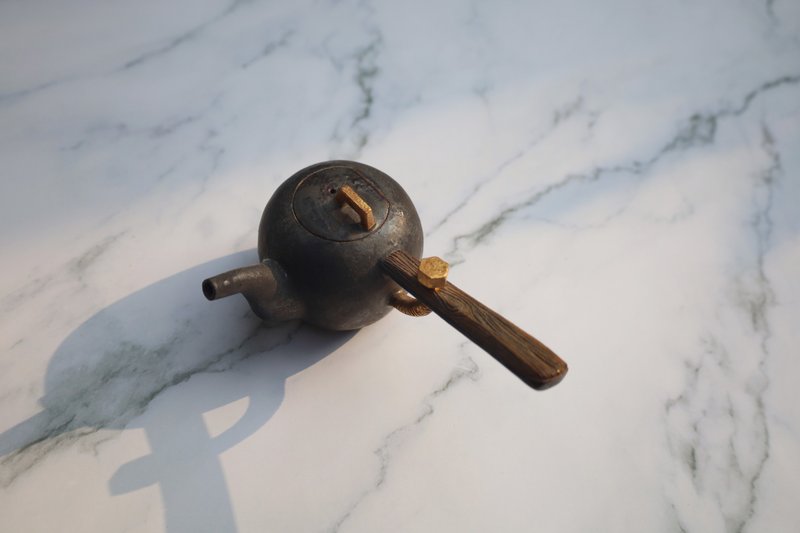 李善愔工业风系列侧把壶 - 茶具/茶杯 - 陶 