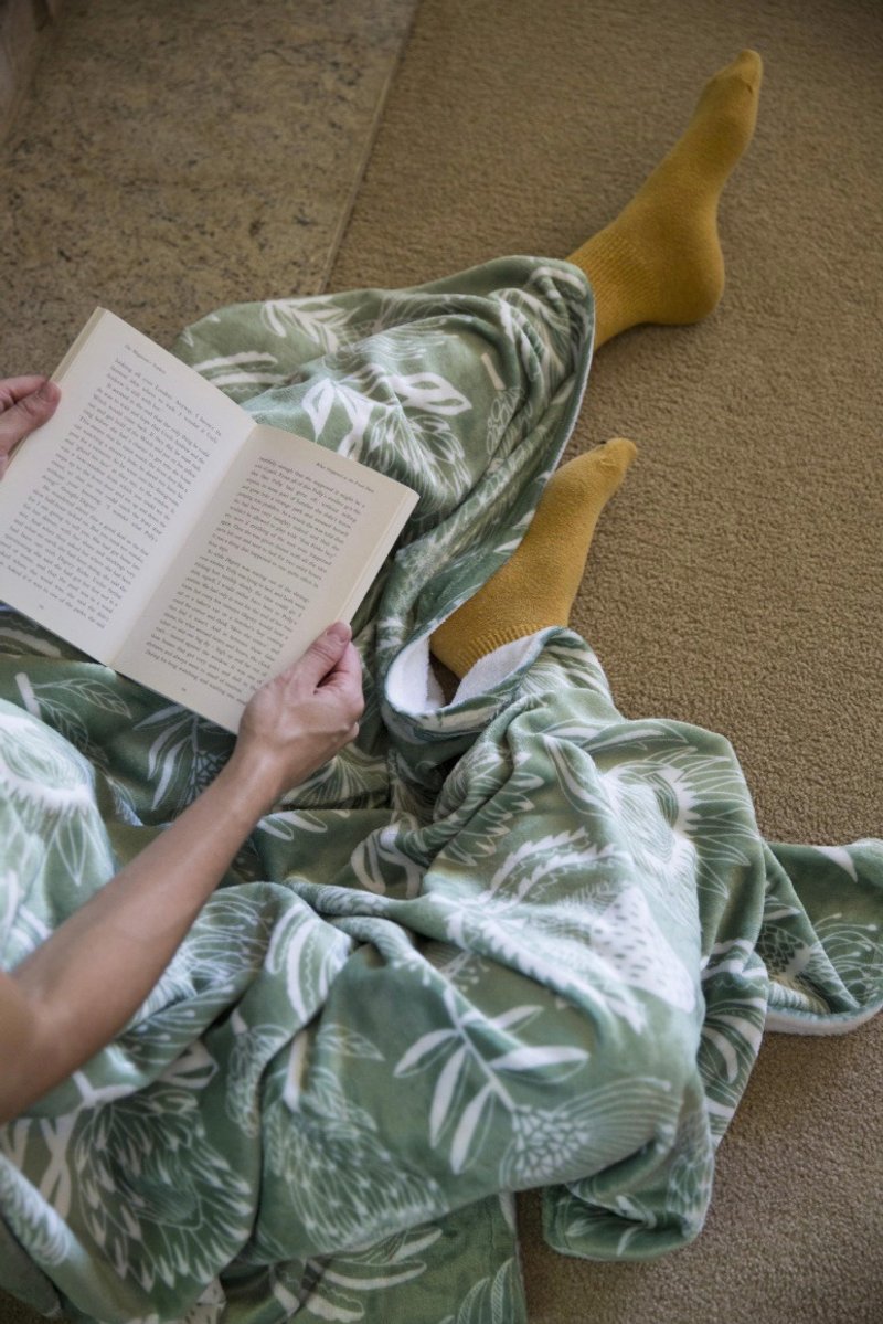 aLoveSupreme_双面刷毛超亲肤盖毯_非洲植物王国_白色鼠尾草绿底 - 被子/毛毯 - 其他材质 