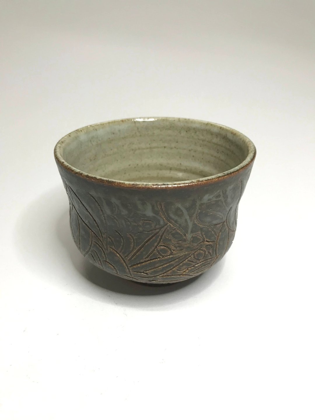 曾永鸿  灰釉刻花杯 - 茶具/茶杯 - 陶 