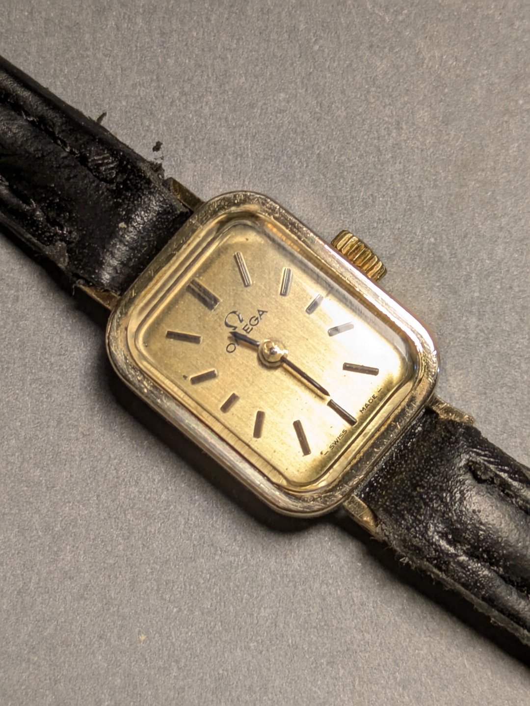 Omega 手上链机械表 长方古董表 vintage watch - 女表 - 其他金属 金色