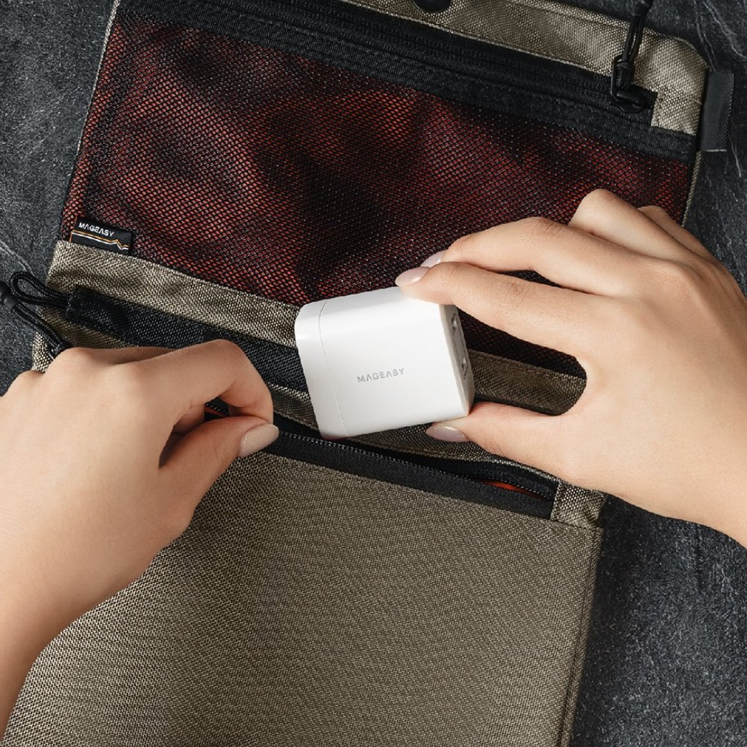 POWER 氮化镓双孔快速电源供应器 45W - 数码小物 - 塑料 