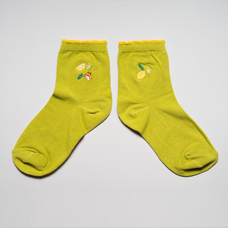 Lemon 柠檬 | 刺绣棉袜 酪梨绿 - 袜子 - 棉．麻 