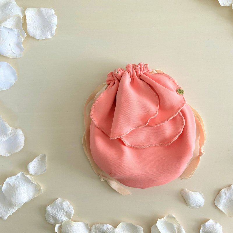 Powdery Double Cloth Petal Purse Pouch Coral Pink - 化妆包/杂物包 - 其他材质 粉红色