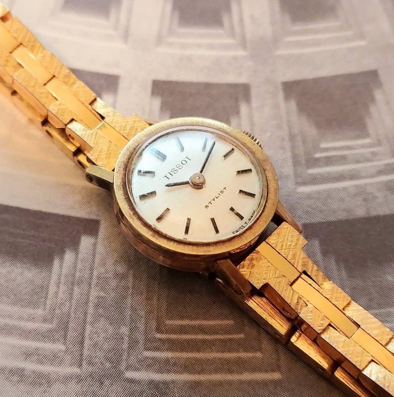 瑞士 天梭 Tissot 手动上链 铜胎 简约金色 女用古董表 机械表 - 女表 - 其他金属 金色