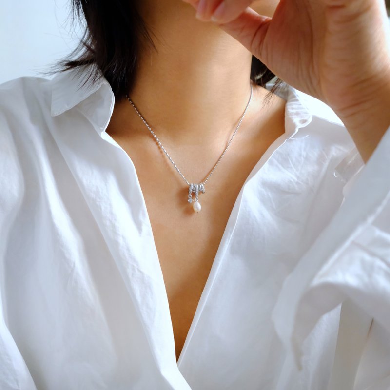 百撘 五环锆石 粉嫩淡水珍珠  防敏感不掉色不对称颈链 N174 - 项链 - 珍珠 银色