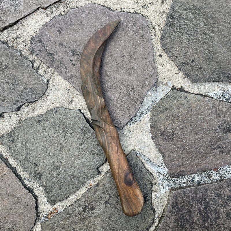 我贩剑　妖刀　袃宓　绿檀收藏艺品　木刀　匕首魔剑纸镇 - 摆饰 - 木头 绿色