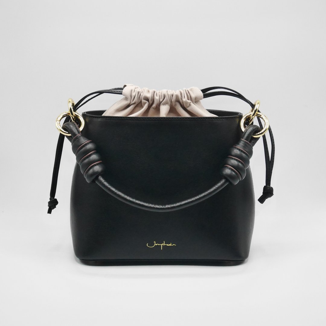 【outlet sale】 Fuji Bucket Bag in Black Tumbled Leather - 束口袋双肩包 - 真皮 黑色
