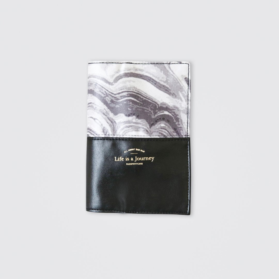 黑色皮革拼接 水波纹 烫金 定制化护照夹 - 护照夹/护照套 - 真皮 黑色