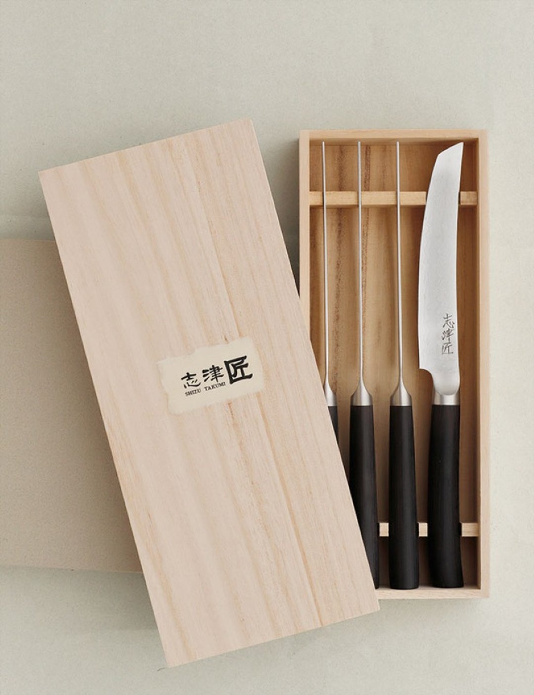 steak knife 牛排刀四入组 - 餐刀/叉/匙组合 - 其他金属 