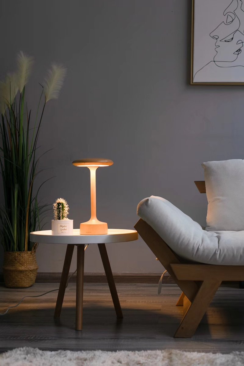 Beladesign-蘑菇燈 實木檯燈 - 灯具/灯饰 - 木头 金色