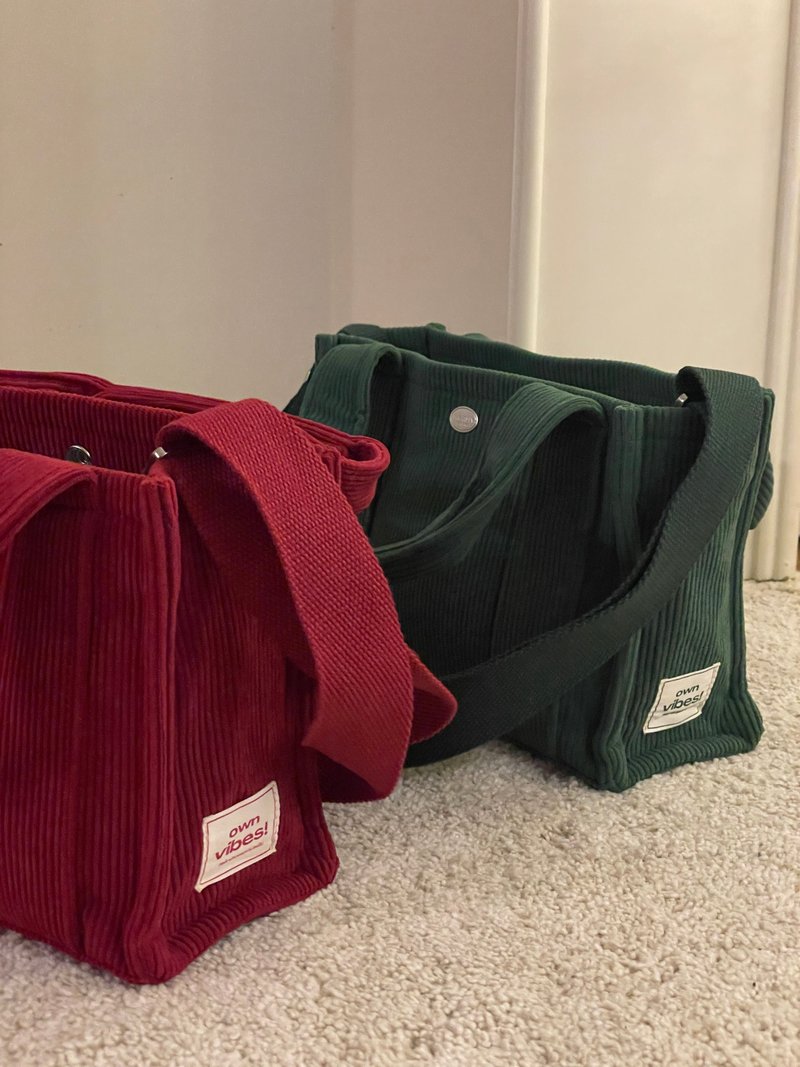 韩国 The Ally | Jinny bag 지니백 | 圣诞灯芯绒布迷你包 - 手提包/手提袋 - 其他材质 卡其色