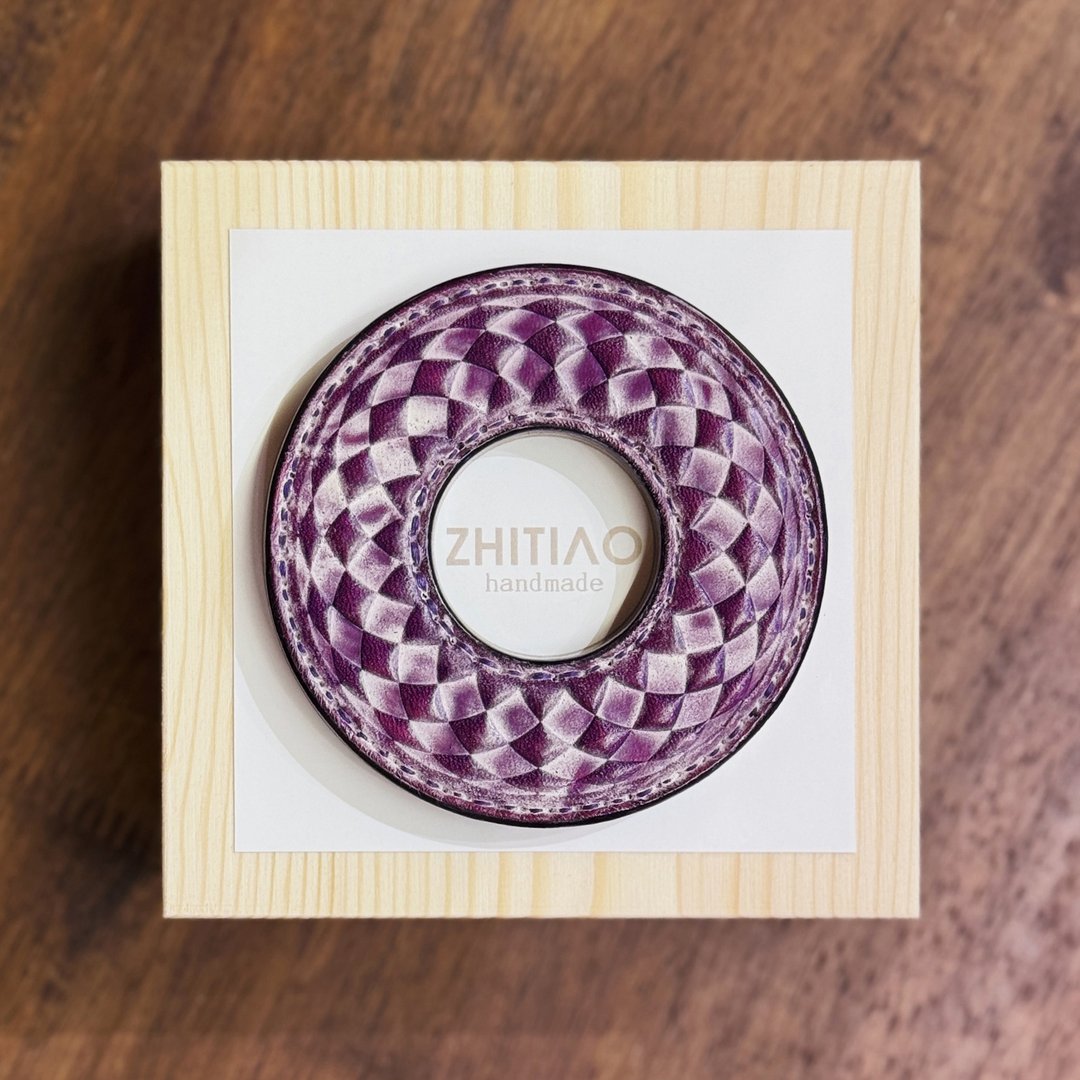 原创手工制作牛皮剑道刀镡 超维弦切 雾蜡紫 剑锷 Tsuba - 运动配件 - 真皮 紫色
