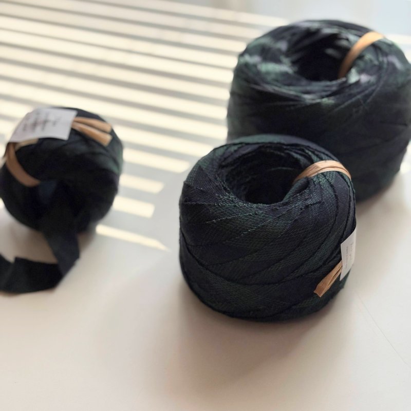 升级再造的织物纱线　 黑色手表绿色M - 编织/刺绣/羊毛毡/裁缝 - 聚酯纤维 绿色