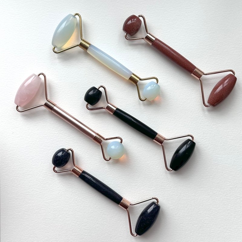 【面部身体护理】半宝石双头镀金刮痧按摩滚轮 面部身体按摩 - 脸部按摩/清洁工具 - 半宝石 黑色