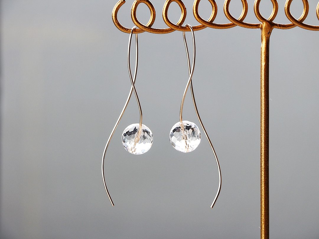 14kgf- nuance curve crystal pierced earrings Impossible earrings - 耳环/耳夹 - 宝石 透明