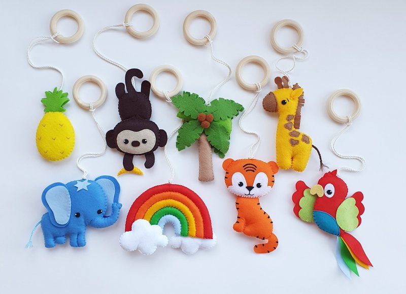 Safari baby play gym, rainbow, wooden gym frame, African animals, Montessori - 满月礼盒 - 环保材料 