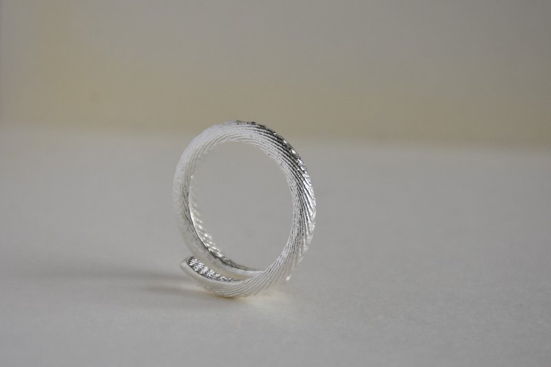 925银原创手工自然肌理纯银缠绕指环开口戒指 - 戒指 - 纯银 银色