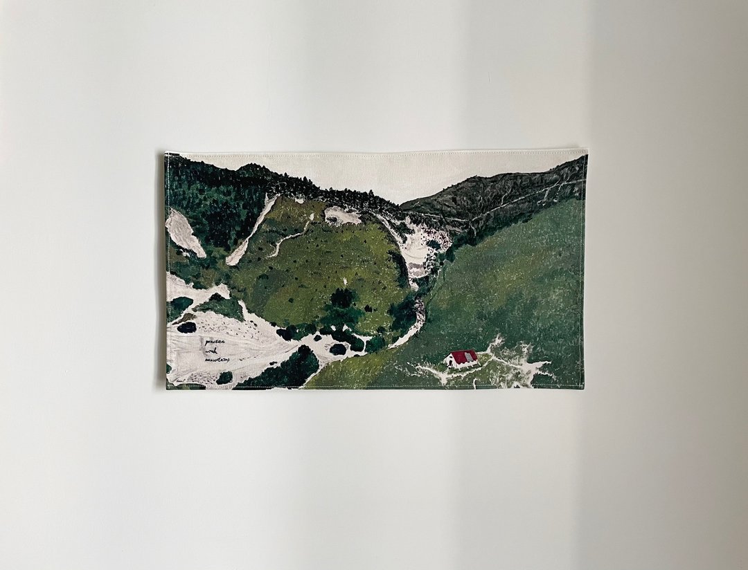台湾山林挂布 - 南湖圈谷 / 附挂布夹 - 海报/装饰画/版画 - 棉．麻 绿色