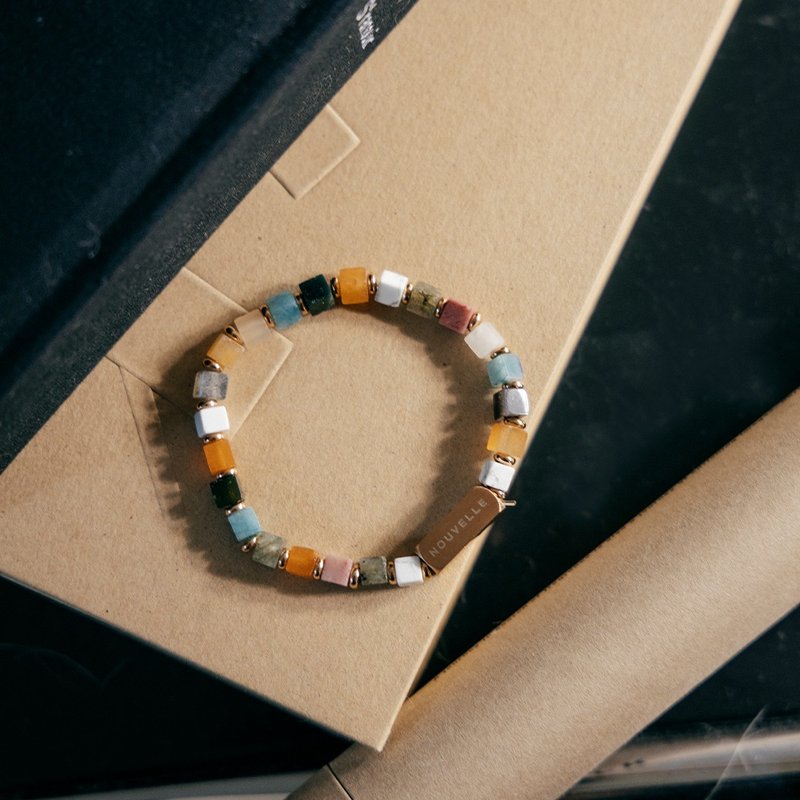 【NOUVELLE】Cube | Treasure 多彩水晶手链 - 手链/手环 - 水晶 