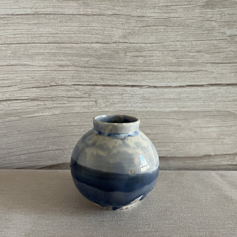 福利品出清。富士山。手工陶瓷花瓶 花器 花艺道具 父亲节礼物 - 花瓶/陶器 - 瓷 蓝色