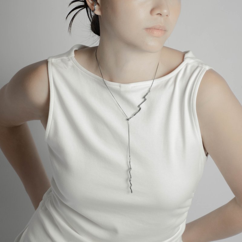 浪 Waves  I 【潮】Y字调节链 - 纯银染黑 - 项链 - 纯银 黑色
