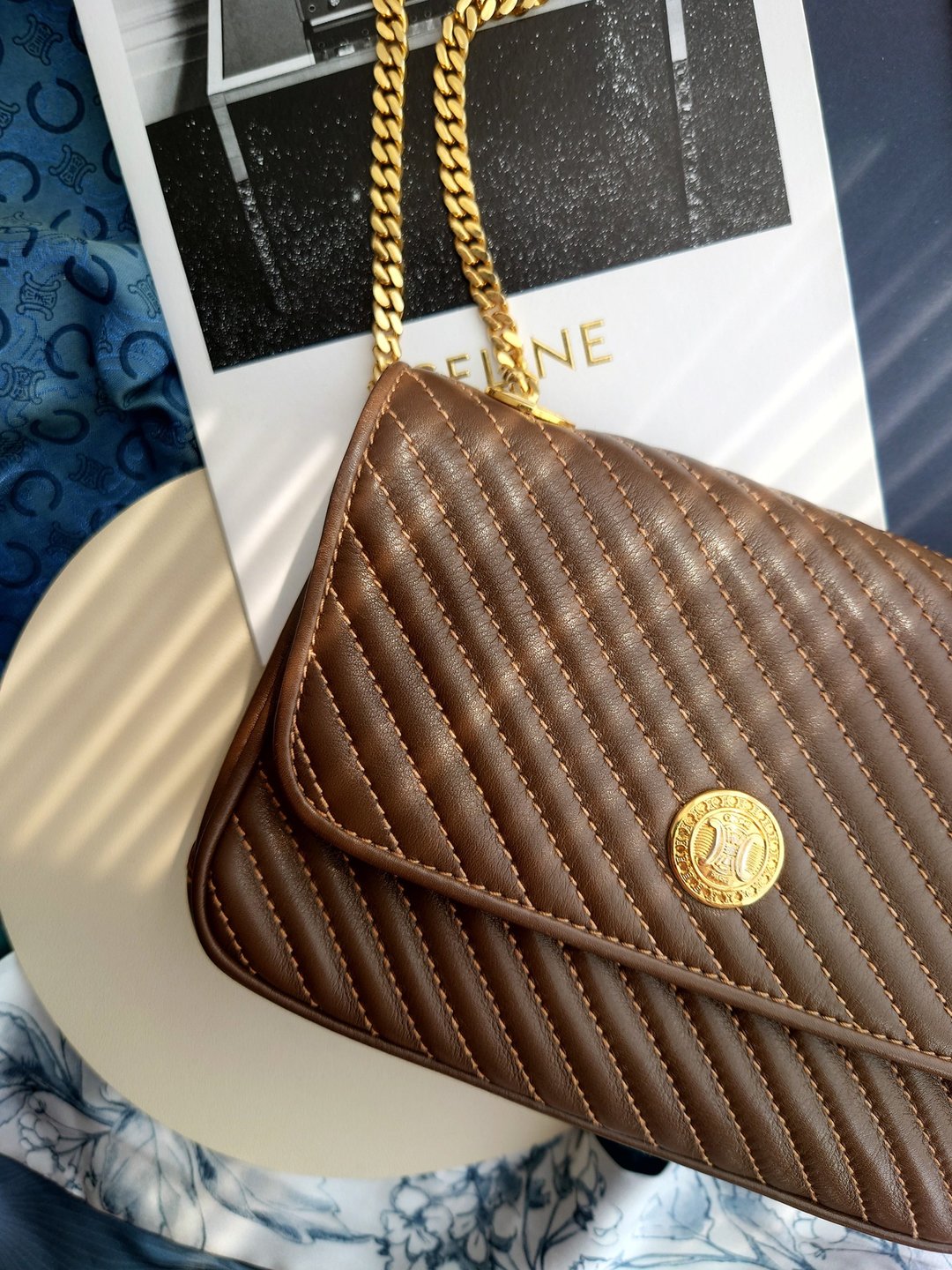 中古美品 CELINE 咖凯旋门晚宴包手拿包链条包斜背包斜挎包单肩包 - 侧背包/斜挎包 - 真皮 卡其色