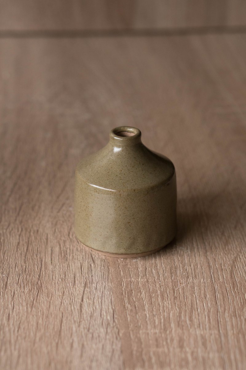 墨绿色陶瓶 - 花瓶/陶器 - 陶 绿色