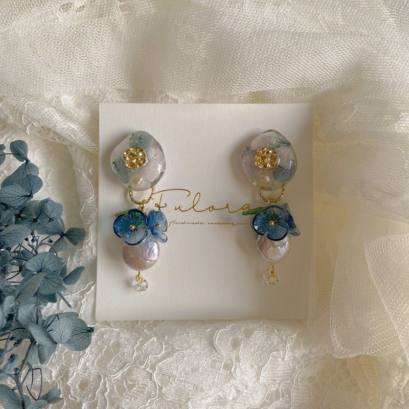 | 妖精吻痕-青蓝| 耳环 - 耳环/耳夹 - 植物．花 蓝色