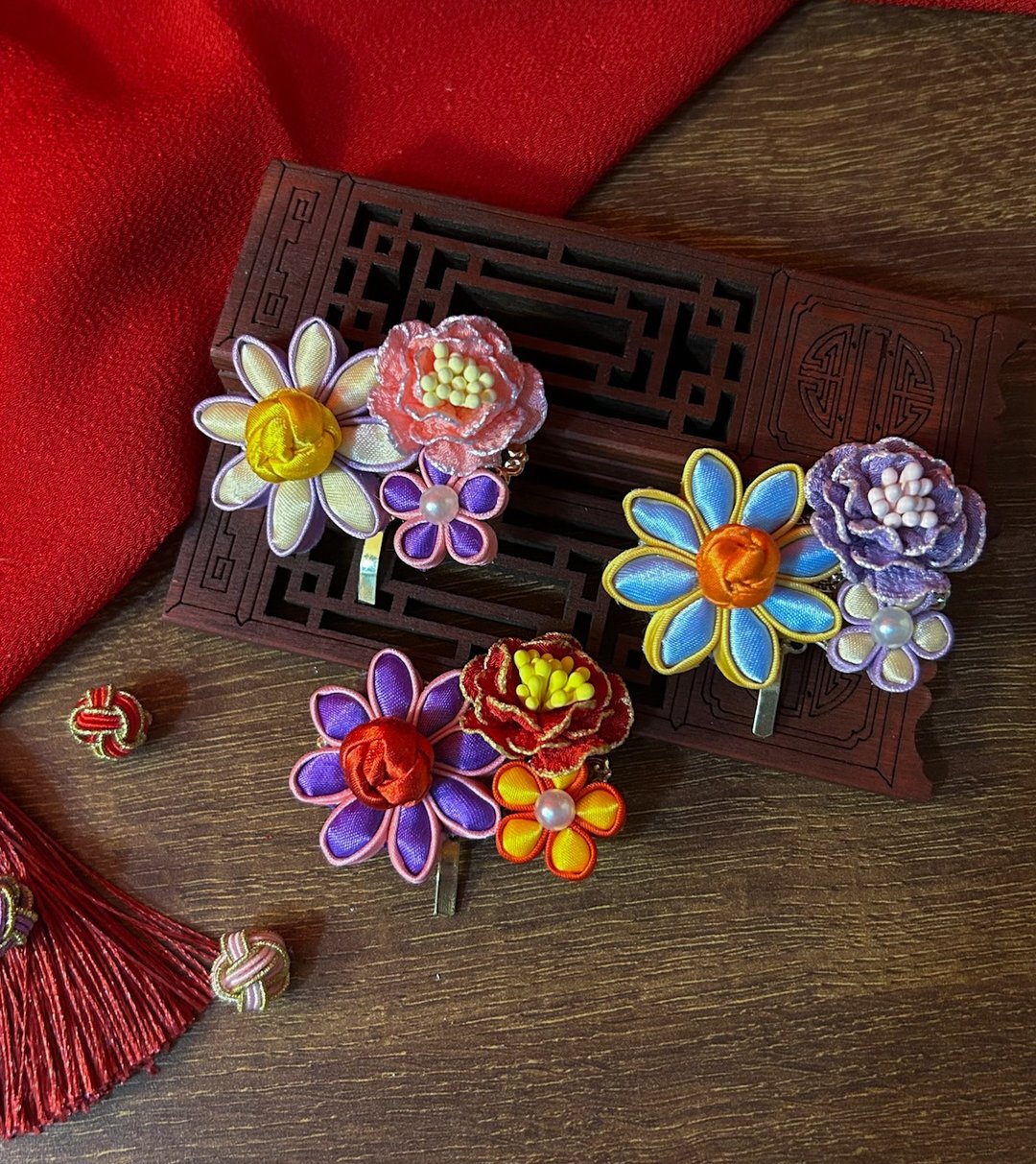 (细工布花 x 中国风) 花纽/盘扣 花团马尾扣 - 其他 - 其他人造纤维 红色