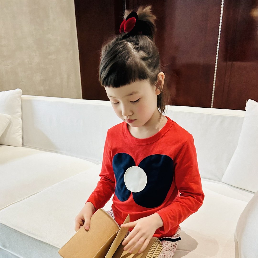蝴蝶结红色长袖上衣 / T-shirt 童装 - 童装上衣 - 棉．麻 红色