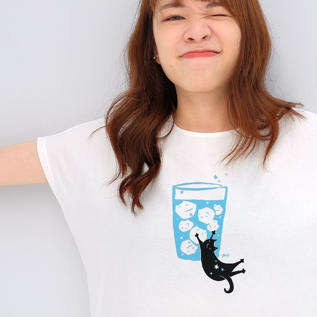 凉凉星球－纯棉T-Shirt 空气感 - 中性连帽卫衣/T 恤 - 棉．麻 白色