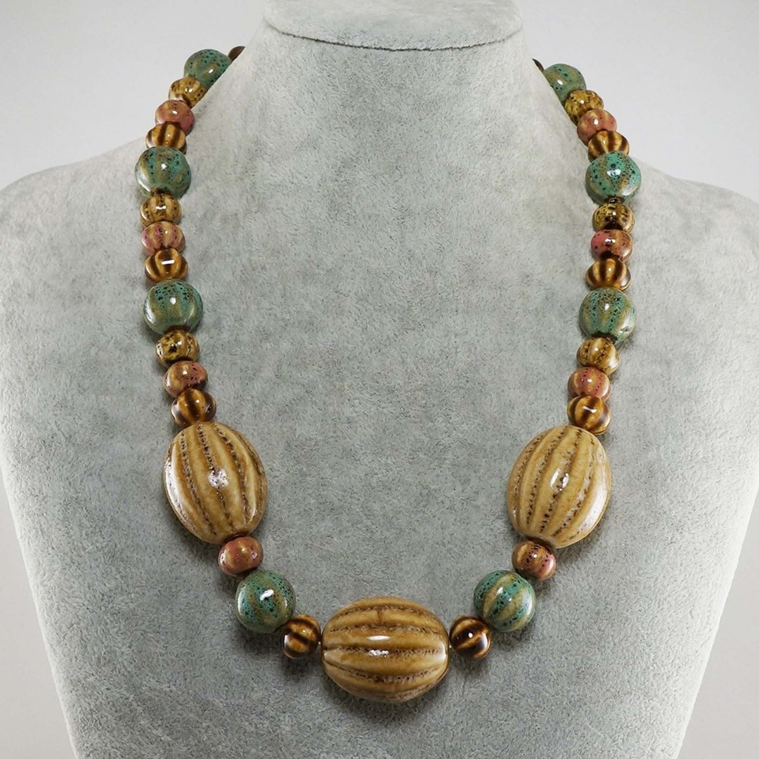 Beige Olive Mint Green Porcelain Ceramic Large Beaded Necklace Woman Jewelry - 项链 - 瓷 卡其色