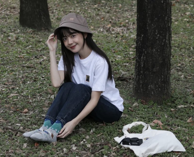 【 Born to be wild 】 棉袜 / 中长袜 - 袜子 - 棉．麻 灰色