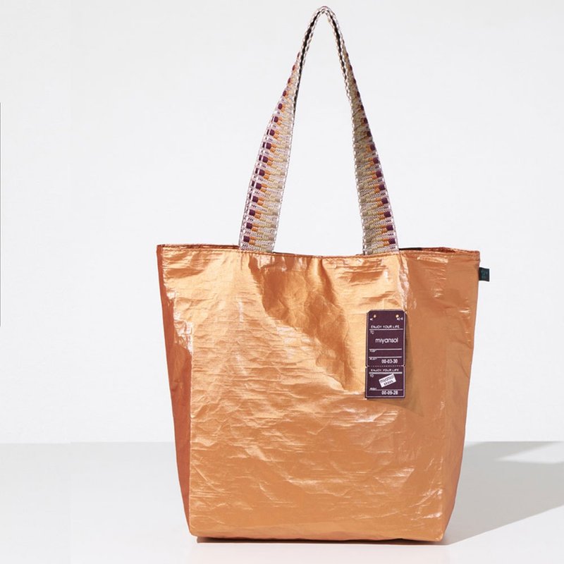 Miyansol韩国皱皱托特包(长背带)-O.珀金玛芬  防水轻量通勤款 - 侧背包/斜挎包 - 纸 金色