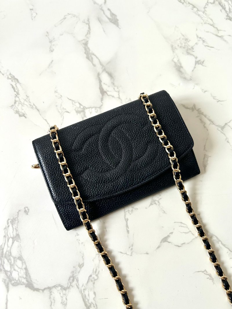 中古Chanel黑色鱼子酱斜背包 单肩包 小包 中夹 皮夹 侧背包 - 侧背包/斜挎包 - 真皮 黑色