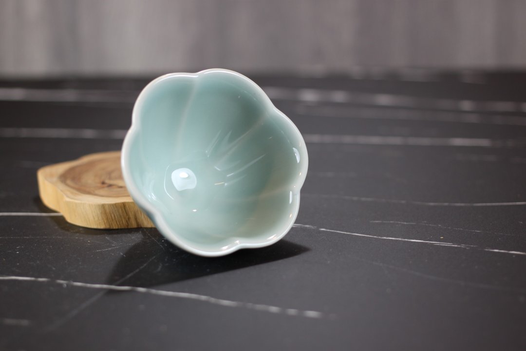 【钟声响起】青瓷 花瓣茶杯 茶碗 莺歌名家叶敏祥作品 - 茶具/茶杯 - 瓷 
